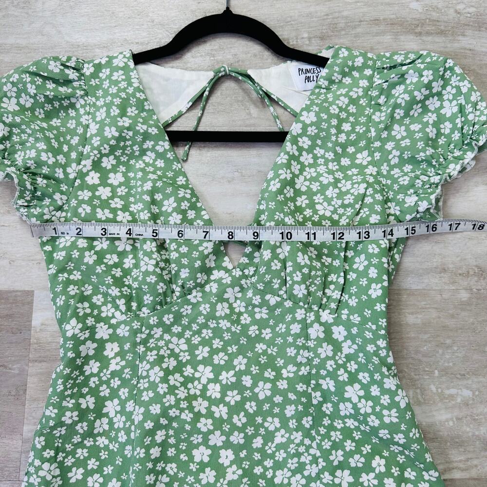 Princess Polly Kacey Mini dress in green floral - Picture 9 of 12